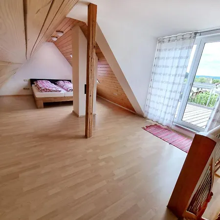 Lucia شقة Hilzingen